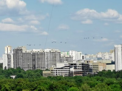 Вертушки летят с парада (2)