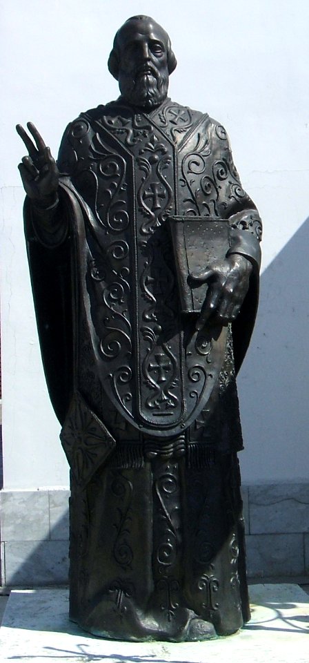 Ленинское Лен.обл. церковь памятник у часовни
