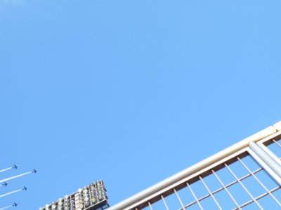 Blue Impulse 2014, fly over Tokyo National Stadium 003