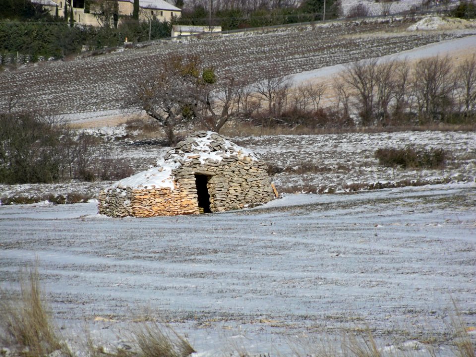 Borie au plateau d'Albion