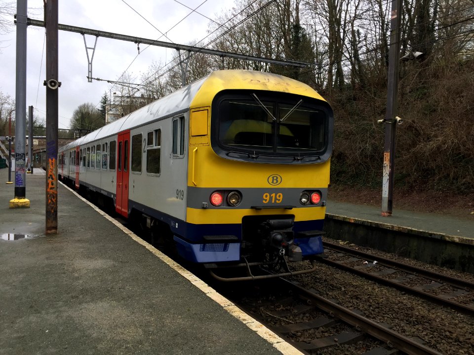 Boondaal - Boondael - SNCB NMBS 05 - AM86 New look