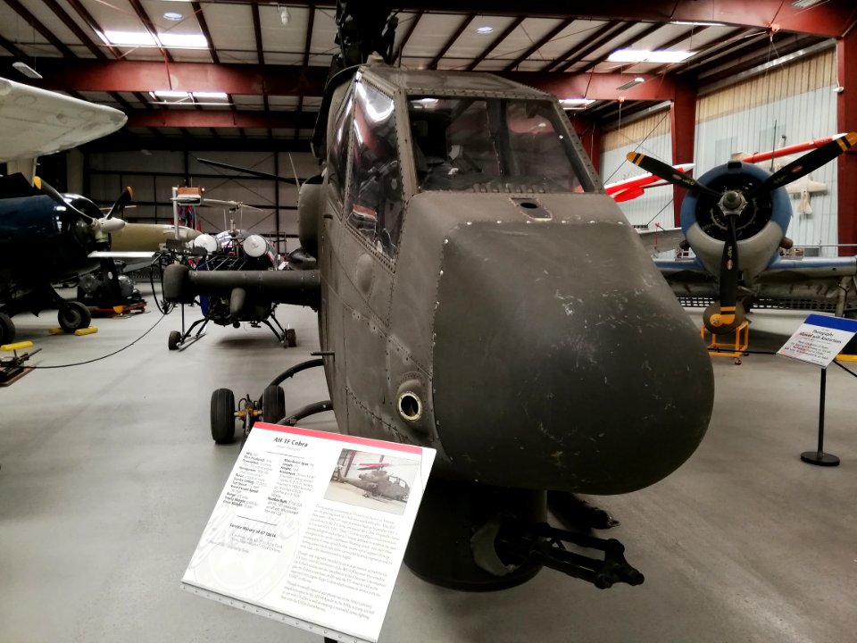 Bell AH-1F Cobra ‘0-15614’ (26924358016)