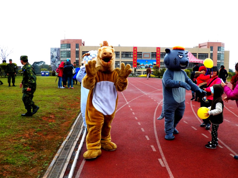Armor School Open Day Mascots in Ground 20130302
