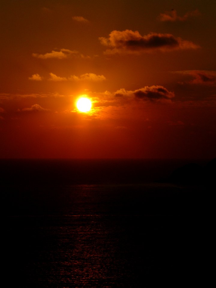 Atardecer entre nubes