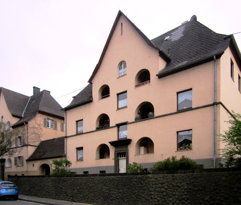 Asbacher Straße 130 - 132