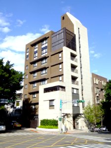 Apartment at No. 337, Fujin Street, Songshan District, Taipei 20111128
