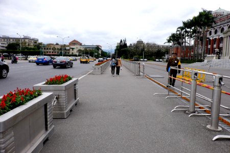 Barriers and Fences in Front of Presidential Building Plaza 20150210