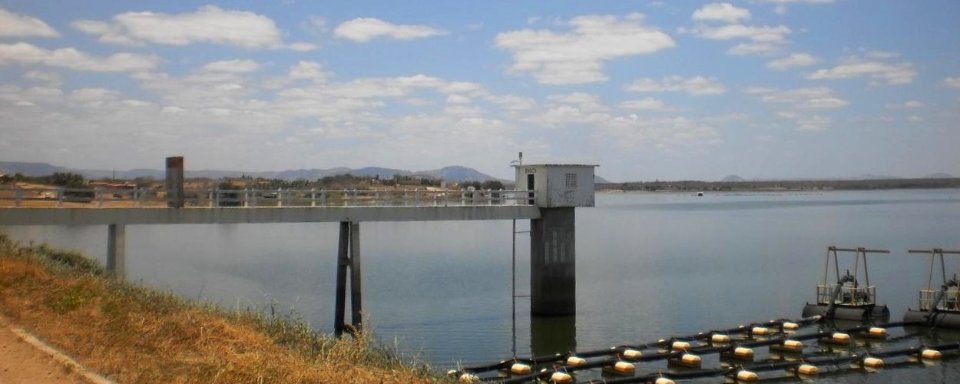 Barragem de Pau dos Ferros (RN)