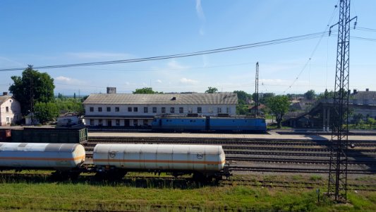 Batiovo train station photo
