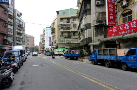 Baoqing Street 20160405b photo