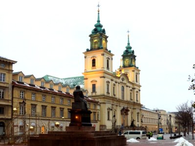 Bazylika Świętego Krzyża w Warszawie 04