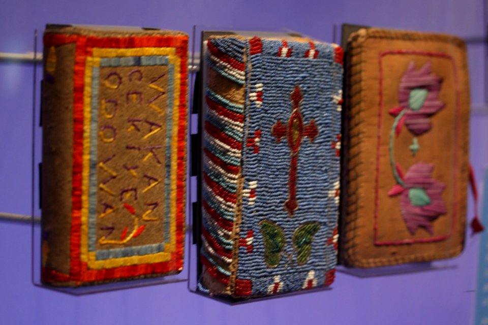 Beaded bibles photo