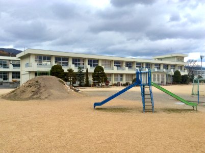 Awa City Donari Elementary School
