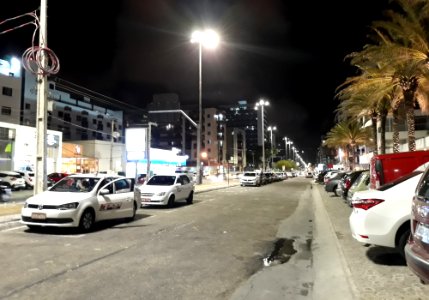 Avenida Presidente Epitácio Pessoa à noite, João Pessoa (PB)