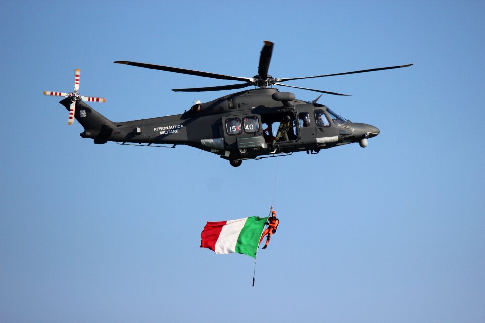 Italy paramedics patrola