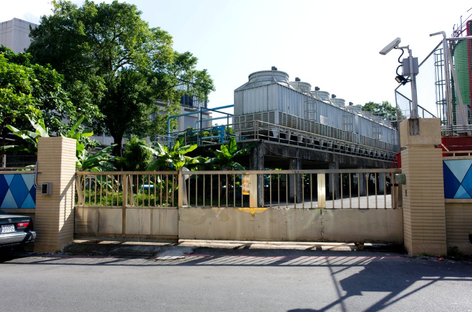 Yuchen Pumping Station Northeast Gate 20141206