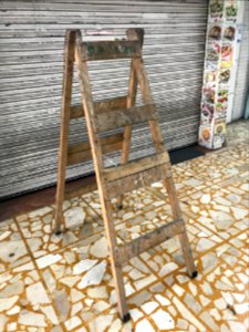 Wooden Ladder in Shopping Mall of Shin Kong Minsheng Square 20180324