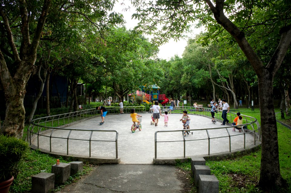 Yuchen Park Roller Skating Rink 20140817