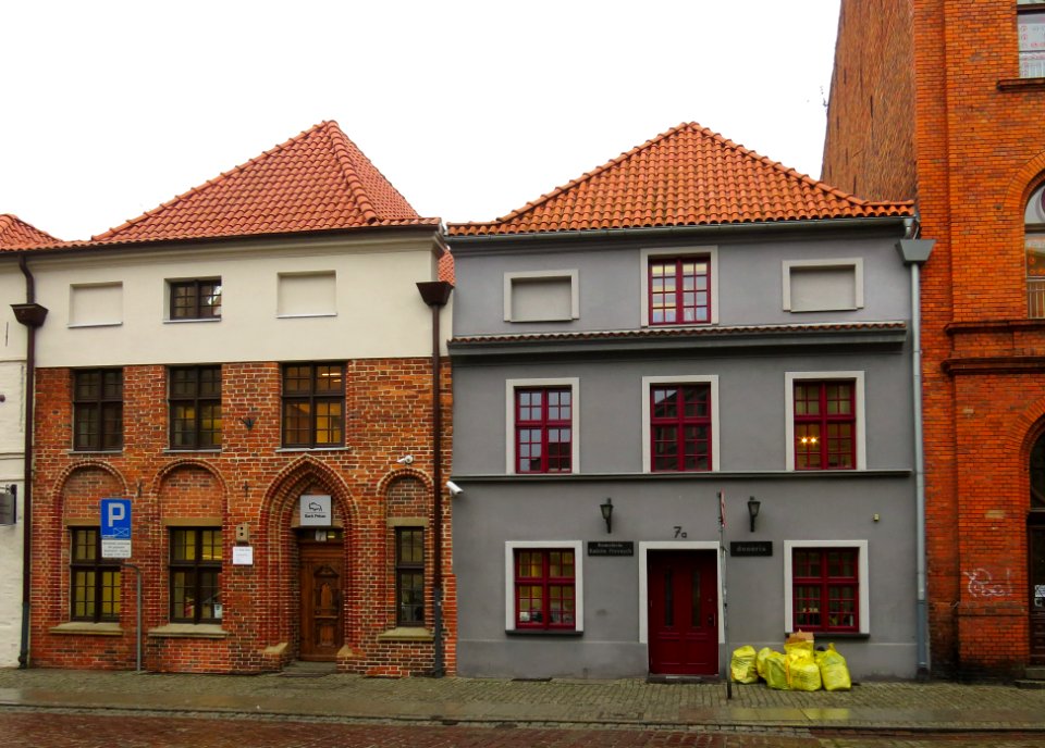 Wielkie Garbary 7 Toruń (01)