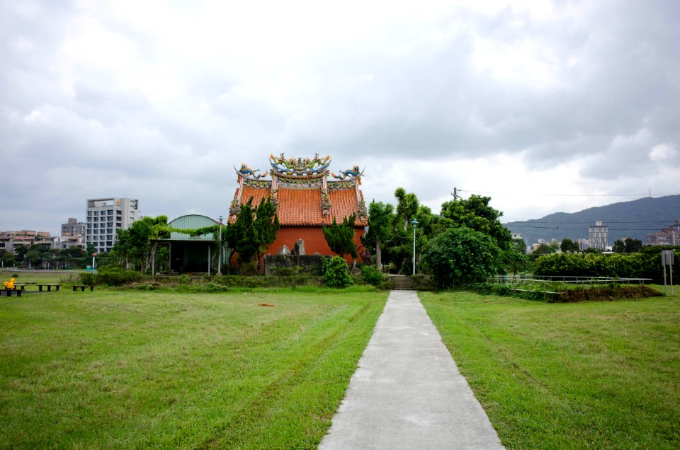 Xinan Temple Rear View 20141004b