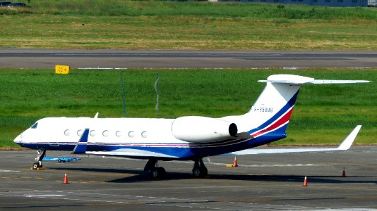 Win Air Gulfstream Aerospace G550 B-99888 Parked at Taipei Songshan Airport Apron 20160821