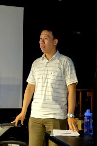 Wei Tsong-cheng Stand by before Speech Opening 20151118