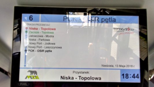 Wyświetlacz informacyjny w autobusie hybrydowym Solaris Urbino 12. Autobusy zakupił PiS dla tomaszowskiego MZK w 2017 roku photo