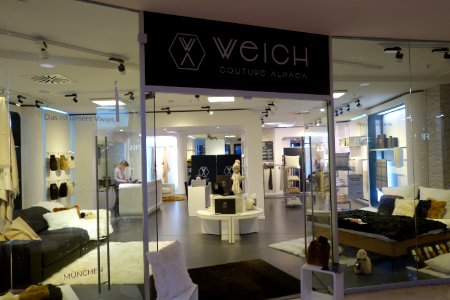 Weich Couture Alpaca, Düsseldorf, December 2020 (12)