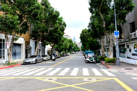 Xinzhong Street South View from Fujin Street 20150724b