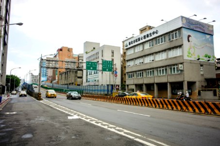 Xinshen North Road Viaduct South Exit in Section 1 of Jinshan South Road 20140806