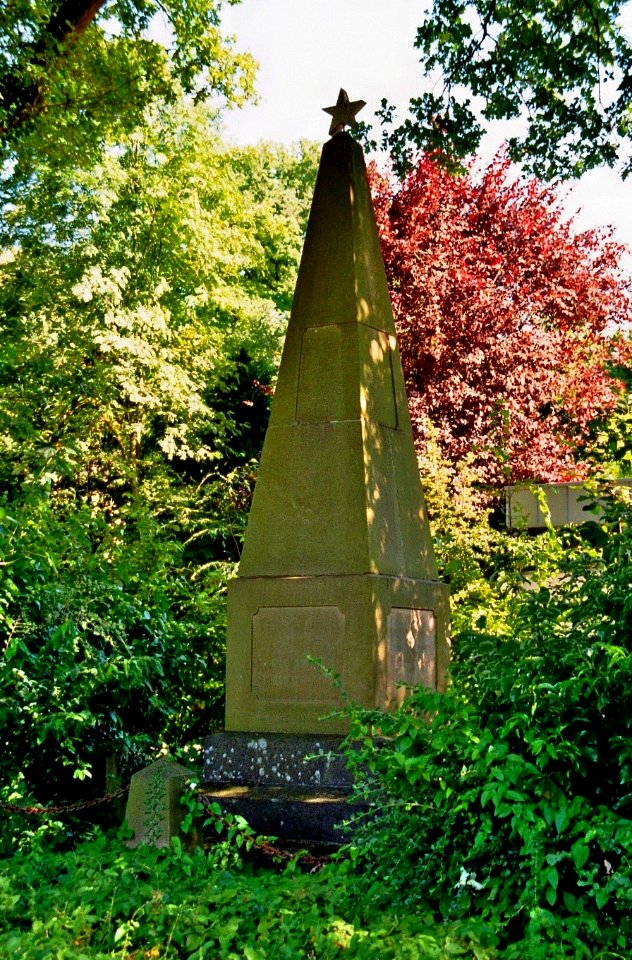 Zentralfriedhof Ibbenbueren Sowjetischer Friedhof 05