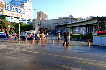 Zhongxiao Bridge Connection Ramp Scrapping 20160209-051
