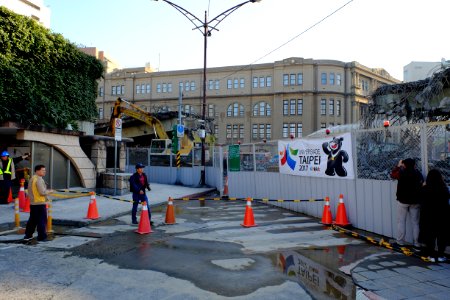 Zhongxiao Bridge Connection Ramp Scrapping 20160209-043