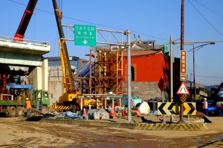 Zhongxiao Bridge Connection Ramp Scrapping 20160209-020