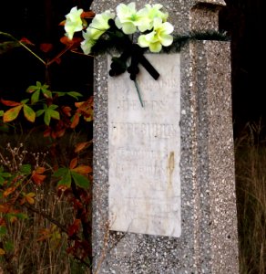 V. Dubechnya 1957 grave2