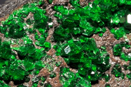 Uvarovite (Russie) 2