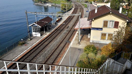 Veytaux-Chillon railway station photo