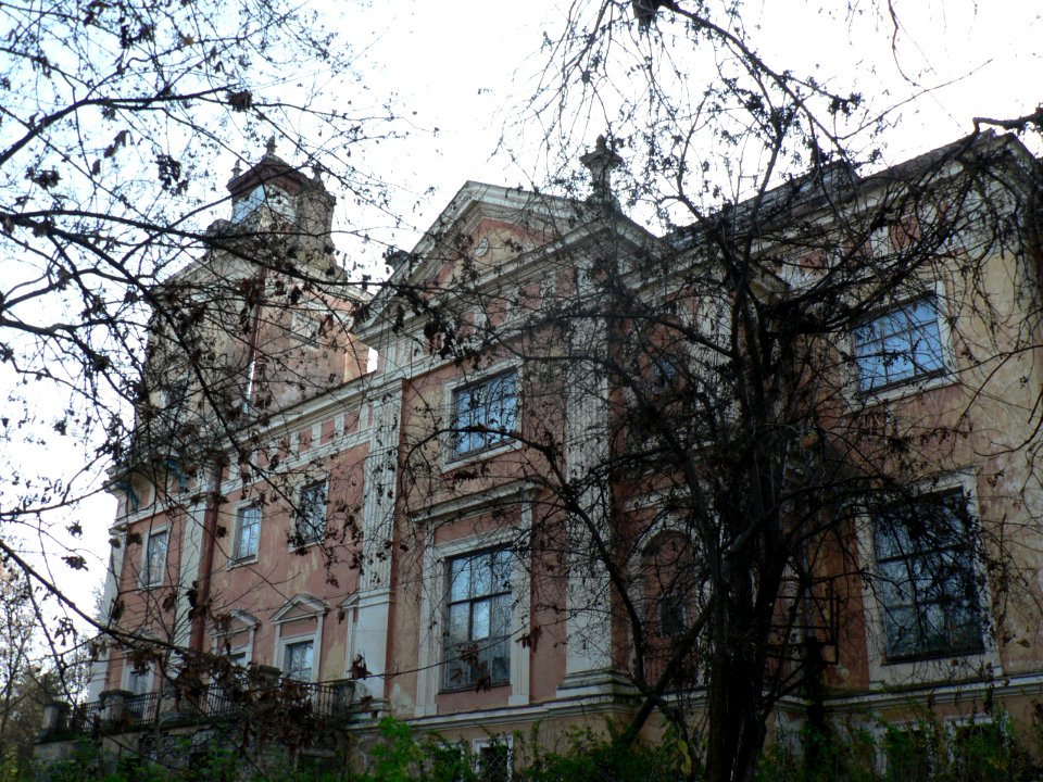 Verhivka Palace 3 Ukraine