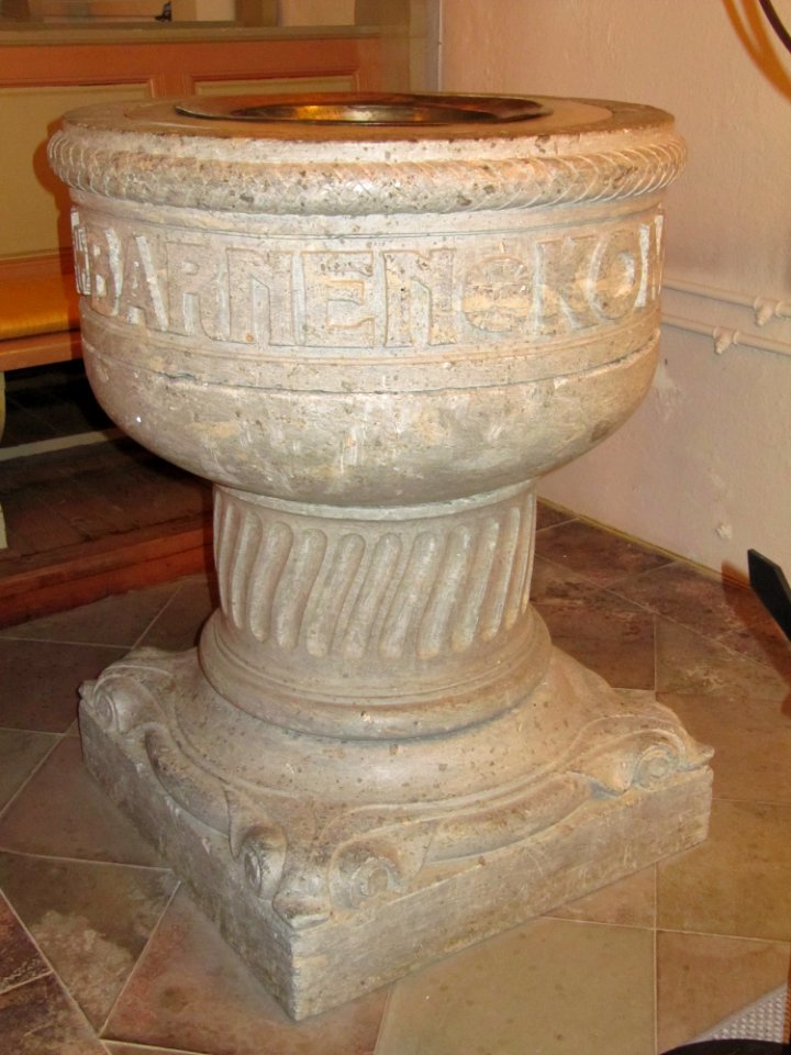 Verums kyrka int09