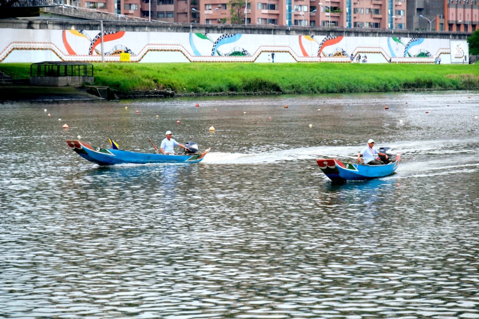 Two Motorboats Trial Run in Keelung River 20170530a