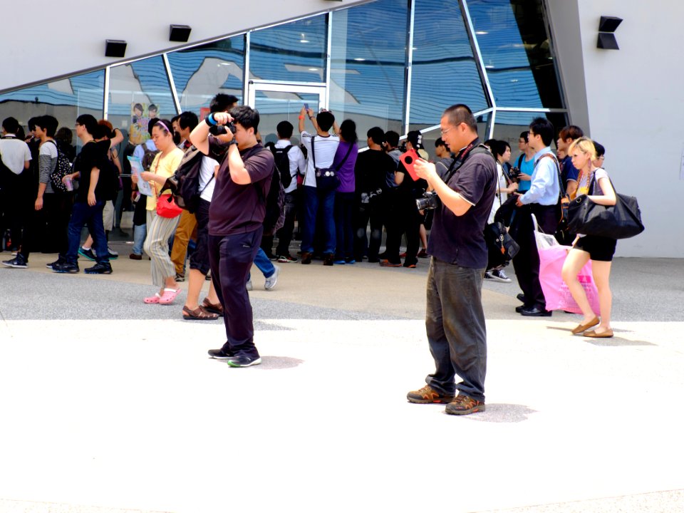 Two Photographers at Expo Dome Court in PF22 20150509