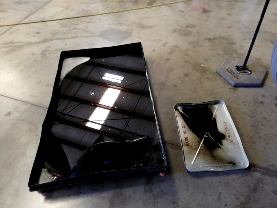 Two oil pans 20190920