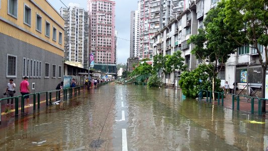 Typhoon-Hato-in-Macao 20170823-161951