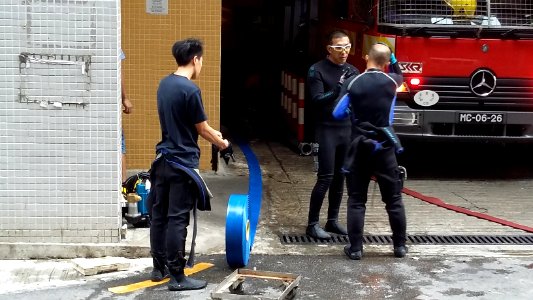 Typhoon-Hato-in-Macao 20170824-134954