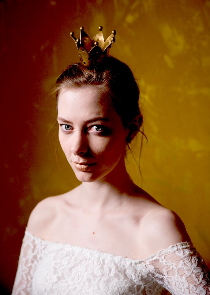 Young woman white gold