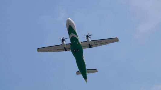 UNI Air ATR 72-600 B-17005 Taking off from Taipei Songshan Airport 20150427a