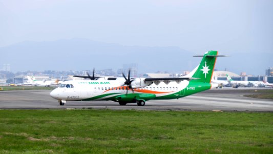 UNI Air ATR 72-600 B-17003 Departing from Taipei Songshan Airport 20150101c