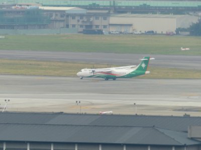 UNI Air ATR 72-600 B-17002 Taxiing at Taipei Songshan Airport 20131031