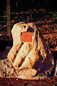 Uffeln Gedenkstein Grube Mieke 2