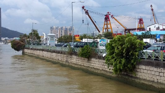Typhoon-Hato-in-Macao 20170825-151344